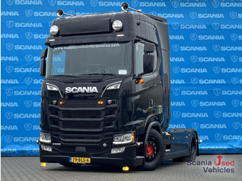 Τράκτορας SCANIA S 520