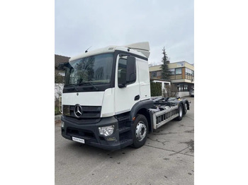 Φορτηγό φόρτωσης γάντζου MERCEDES-BENZ Actros 2543