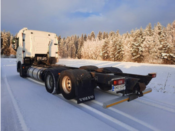 Φορτηγό σασί Volvo FH 13: φωτογραφία 3