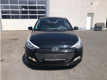 Λιμουζίνα/ Sedan Hyundai i20 1.4 CRDi Trend, Euro 6: φωτογραφία 5