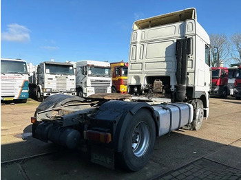Τράκτορας DAF 95.380 XF SPACECAB (EURO 2 / ZF16 MANUAL GEARBOX / D.E.B. ENGINE BRAKE / AIRCONDITIONING): φωτογραφία 3