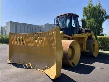 Μίσθωση Caterpillar 826H Caterpillar 826H: φωτογραφία 3 Μίσθωση Caterpillar 826H Caterpillar 826H: φωτογραφία 3