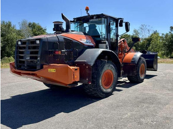 Ελαστιχοφόρος φορτωτής Hitachi ZW180-6: φωτογραφία 2