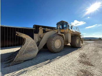 Ελαστιχοφόρος φορτωτής KOMATSU WA600