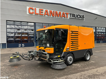 Σάρωθρο δρόμων RAVO