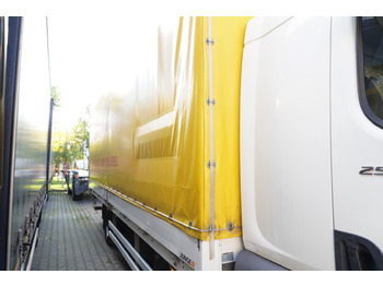 Αμάξωμα με συρρόμενο μουσαμά JUNGE Body Tarpaulin JUNGE / 18 Europallets / 2015: φωτογραφία 4 Αμάξωμα με συρρόμενο μουσαμά JUNGE Body Tarpaulin JUNGE / 18 Europallets / 2015: φωτογραφία 4