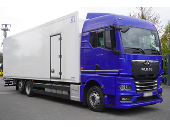Φορτηγό κόφα MAN TGX 26.400