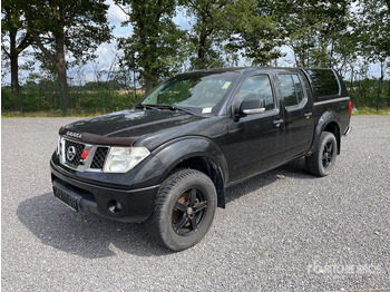 Ημιφορτηγό NISSAN Navara