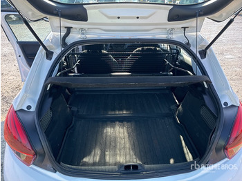 Φορτηγό κόφα 2018 Peugeot 208 BERLINA VAN ACTIVE BLUEHDI Van Truck: φωτογραφία 4