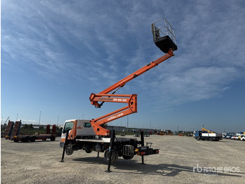 Φορτηγό με εναέρια πλατφόρμα Nissan Cabstar Piattaforma autocarrata: φωτογραφία 3