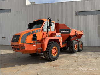 Αρθρωτό φορτηγό DOOSAN DA30