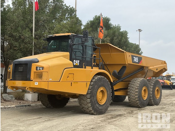 Αρθρωτό φορτηγό CATERPILLAR 745