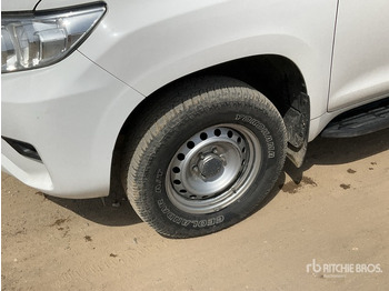 SUV 2018 Toyota Prado 150L 4x4 SUV: φωτογραφία 5