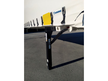 Αμάξωμα με συρρόμενο μουσαμά KRONE