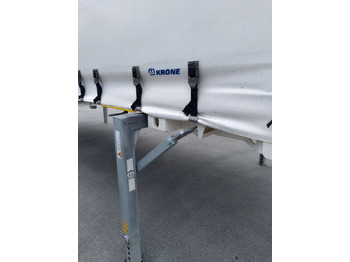Αμάξωμα με συρρόμενο μουσαμά KRONE