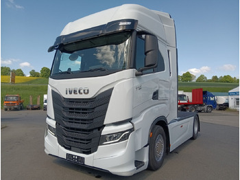 Τράκτορας IVECO S-WAY