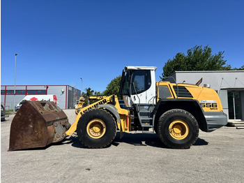 Ελαστιχοφόρος φορτωτής LIEBHERR L 556