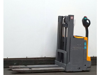 Μηχάνημα στοίβαξης JUNGHEINRICH EJD