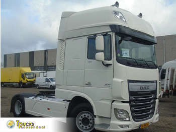Τράκτορας DAF XF 460
