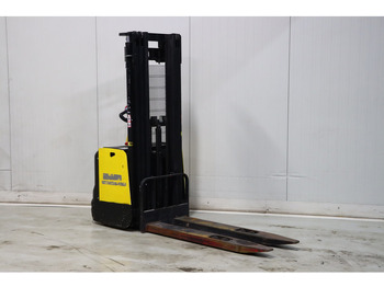 Μηχάνημα στοίβαξης HYSTER