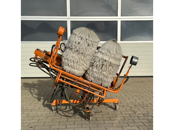 Σκούπα UNIMOG