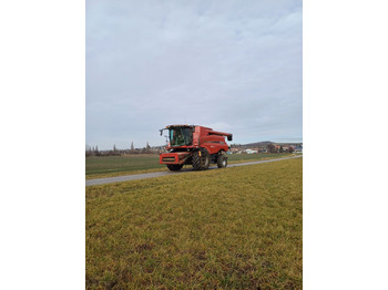Θεριζοαλωνιστική μηχανή CASE IH Axial-Flow