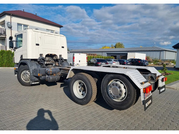 Φορτηγό σασί Scania P360: φωτογραφία 2