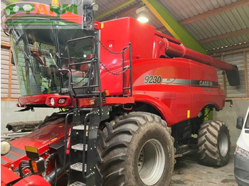 Θεριζοαλωνιστική μηχανή CASE IH Axial-Flow 9230