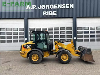 Μίνι εκσκαφέας CATERPILLAR 906M
