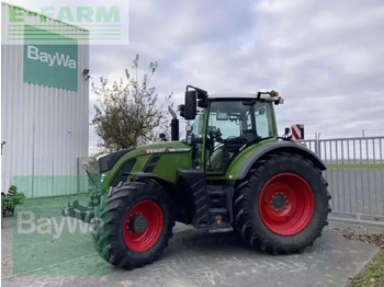 Τρακτέρ FENDT 724 Vario
