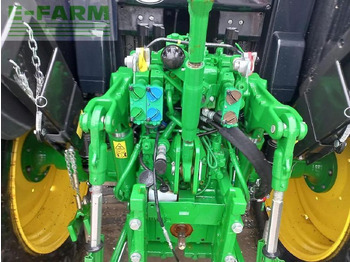 Τρακτέρ John Deere 6090m: φωτογραφία 5 Τρακτέρ John Deere 6090m: φωτογραφία 5
