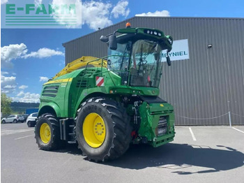 Ενσιρωτική μηχανή JOHN DEERE 8200