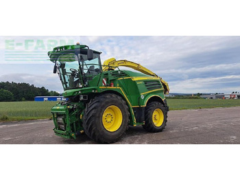 Ενσιρωτική μηχανή JOHN DEERE 8400