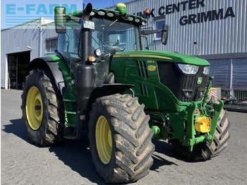 Τρακτέρ JOHN DEERE