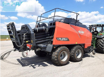 Χορτοδετική μηχανή τετράγωνες μπάλες KUHN