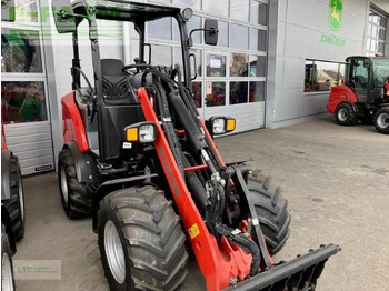 Ελαστιχοφόρος φορτωτής MANITOU MLA 3-25