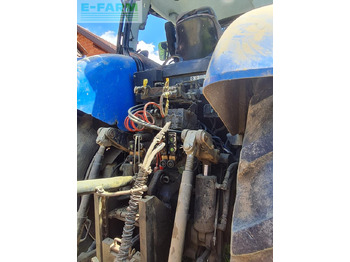 Τρακτέρ New Holland T7050: φωτογραφία 2
