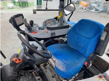 Τρακτέρ New Holland t7.200 autocomma: φωτογραφία 5