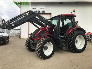 Τρακτέρ VALTRA N154