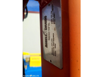 Νέα Γεωργικά μηχανήματα lève sac: φωτογραφία 2