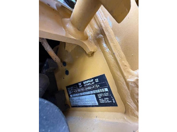 Μίνι εκσκαφέας CAT 302-05: φωτογραφία 4 Μίνι εκσκαφέας CAT 302-05: φωτογραφία 4