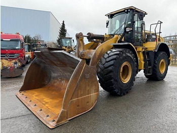 Ελαστιχοφόρος φορτωτής CATERPILLAR 966M