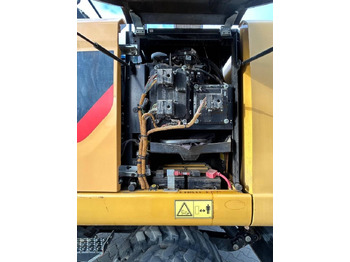 Τροχοφόρος εκσκαφέας CAT M 318 F: φωτογραφία 4