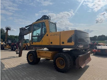 Τροχοφόρος εκσκαφέας VOLVO EW180