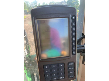 Γεωργικά μηχανήματα JOHN DEERE