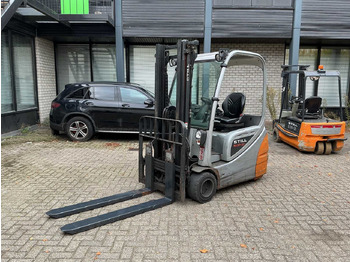 Περονοφόρο όχημα STILL RX20