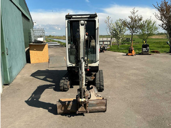 Ερπυστριοφόρος εκσκαφέας Takeuchi TB016: φωτογραφία 2