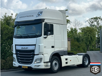 Τράκτορας DAF XF 460