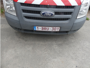Άλλα μηχανήματα REF:immatriculée sous : 1-BRU-301 - Camionnette Ford Transit: φωτογραφία 3