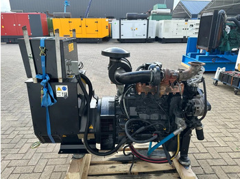 Βιομηχανική γεννήτρια Iveco FPT NEF45 SM1A.A0 Stamford 60 kVA generatorset: φωτογραφία 2 Βιομηχανική γεννήτρια Iveco FPT NEF45 SM1A.A0 Stamford 60 kVA generatorset: φωτογραφία 2